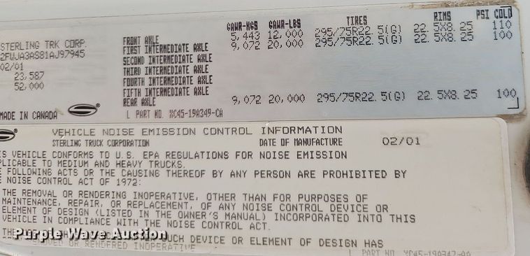 image for item DQ0311 2001 Sterling AT9500  semi truck