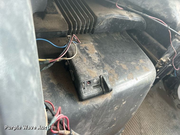 image for item DQ0910 1993 Ford L7000  refuse truck