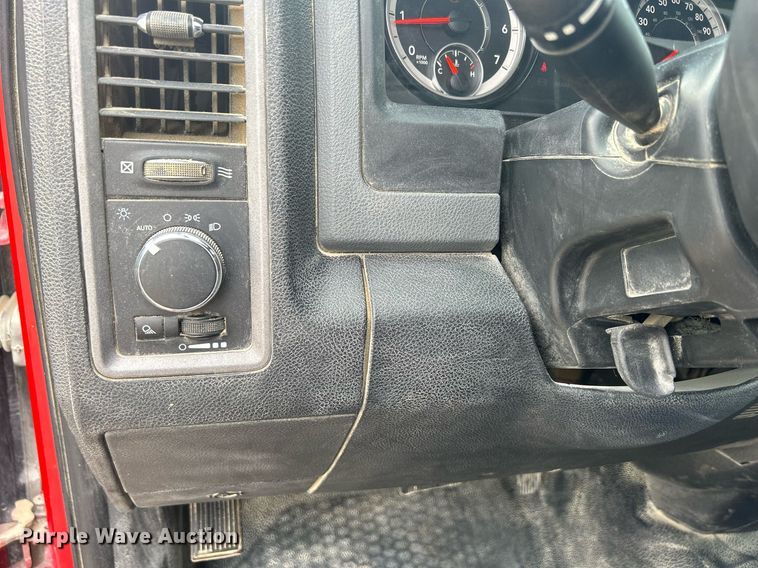 image for item DQ0918 2017 Dodge Ram 1500  Quad Cab pickup truck