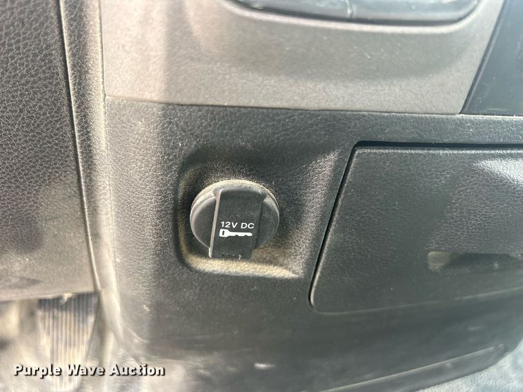 image for item DQ0918 2017 Dodge Ram 1500  Quad Cab pickup truck