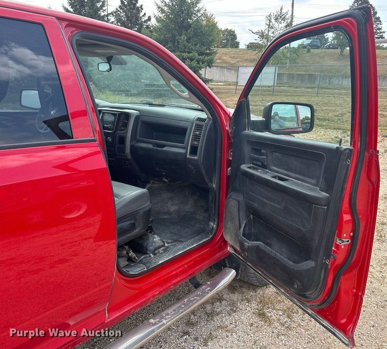 image for item DQ0918 2017 Dodge Ram 1500  Quad Cab pickup truck