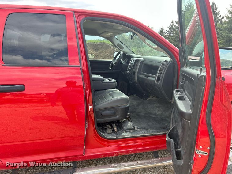 image for item DQ0918 2017 Dodge Ram 1500  Quad Cab pickup truck