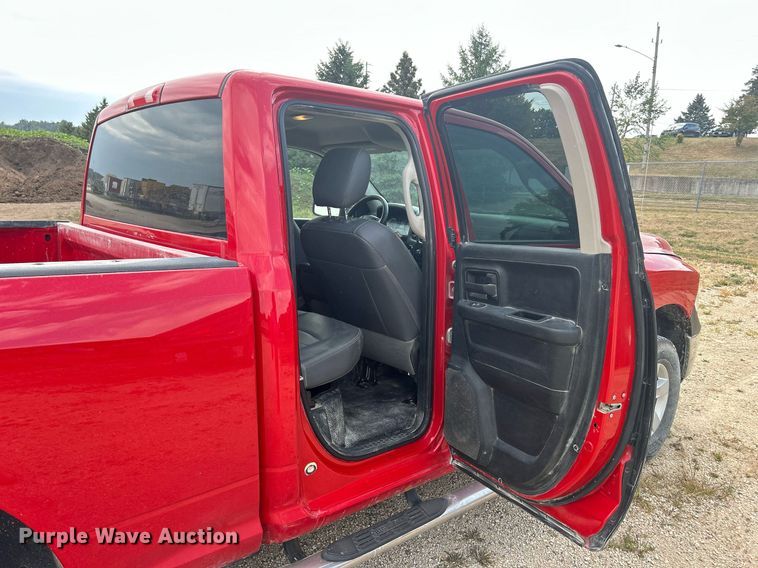 image for item DQ0918 2017 Dodge Ram 1500  Quad Cab pickup truck