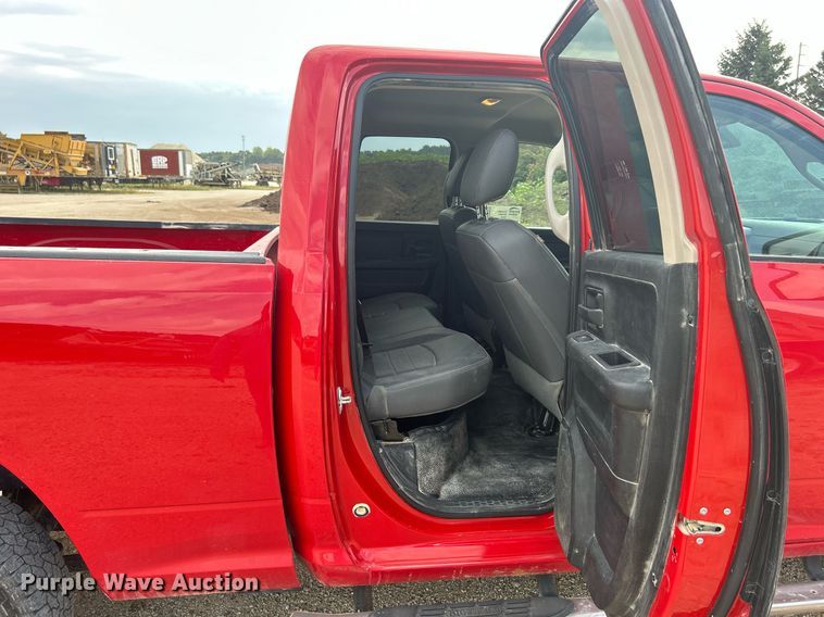 image for item DQ0918 2017 Dodge Ram 1500  Quad Cab pickup truck