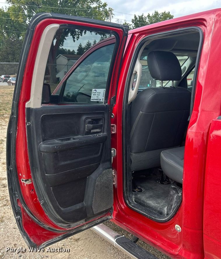 image for item DQ0918 2017 Dodge Ram 1500  Quad Cab pickup truck