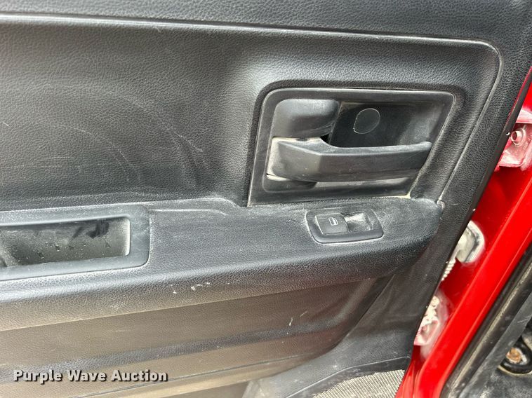 image for item DQ0918 2017 Dodge Ram 1500  Quad Cab pickup truck