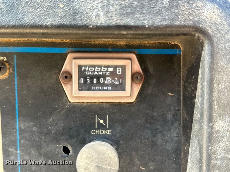 image for item DQ1390 Miller Bobcat 250NT welder/generator