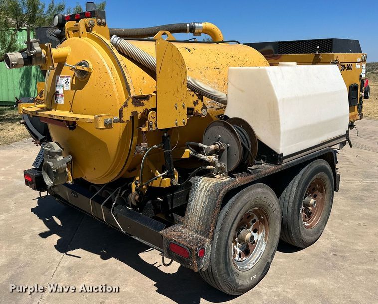 image for item DQ1392 2015 Mclaughlin VX30-500 vacuum excavator