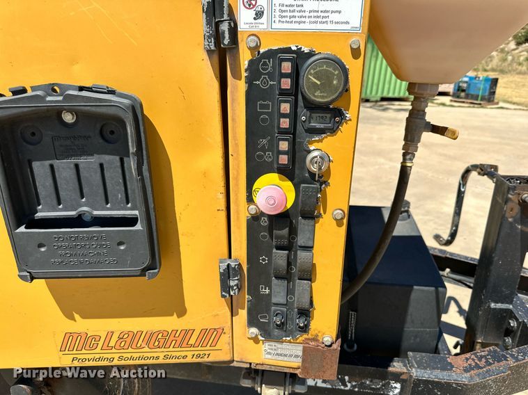 image for item DQ1392 2015 Mclaughlin VX30-500 vacuum excavator