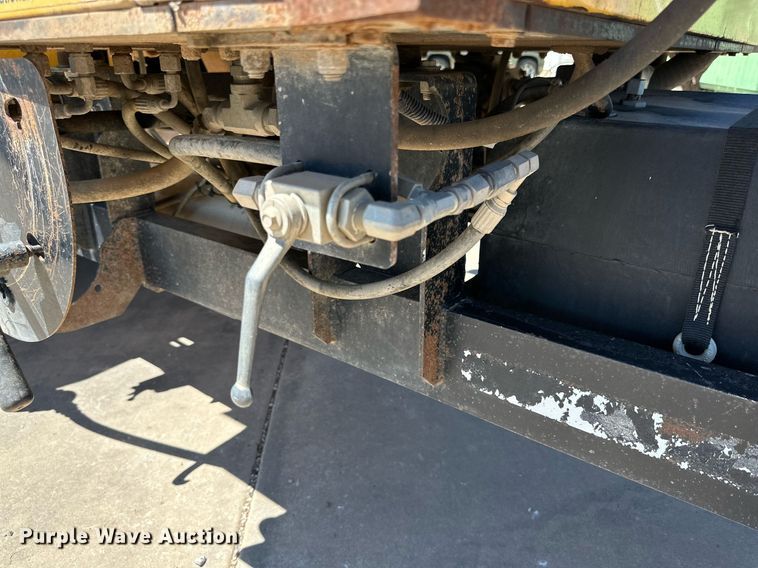 image for item DQ1392 2015 Mclaughlin VX30-500 vacuum excavator