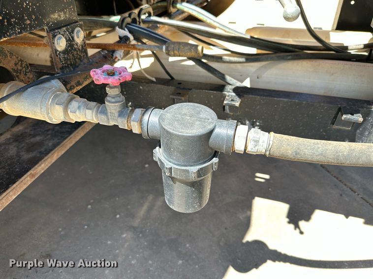 image for item DQ1392 2015 Mclaughlin VX30-500 vacuum excavator