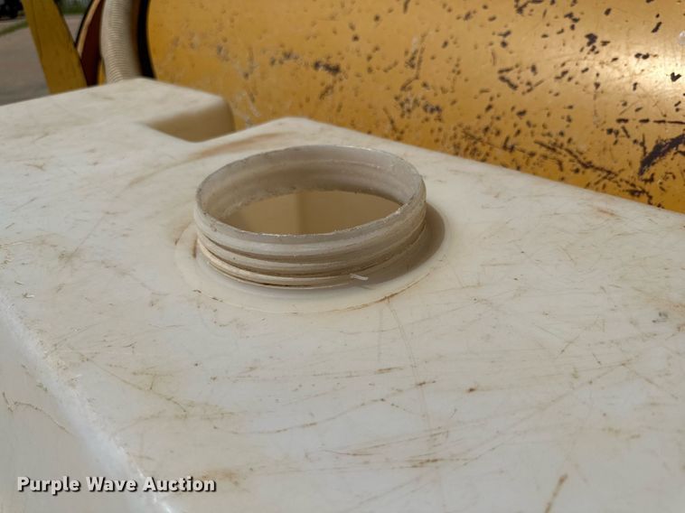 image for item DQ1392 2015 Mclaughlin VX30-500 vacuum excavator