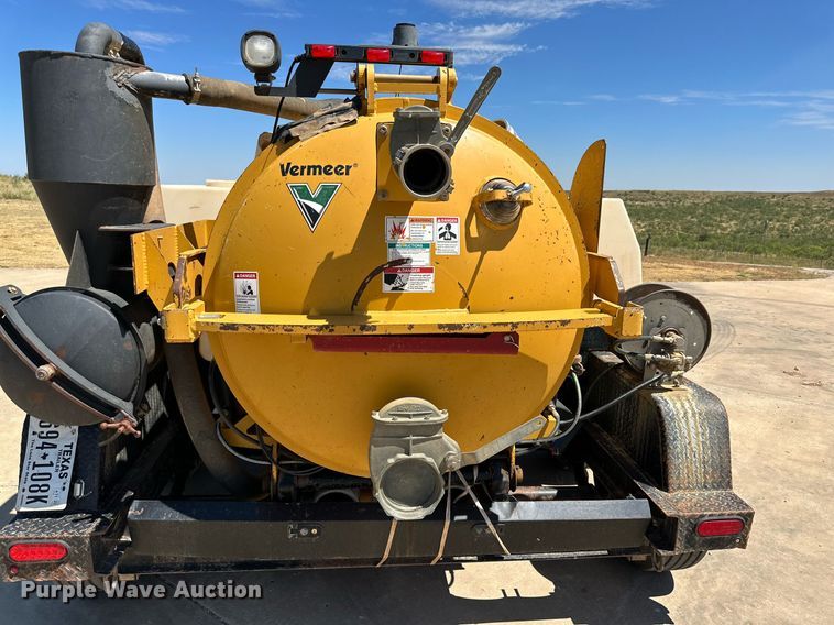 image for item DQ1392 2015 Mclaughlin VX30-500 vacuum excavator