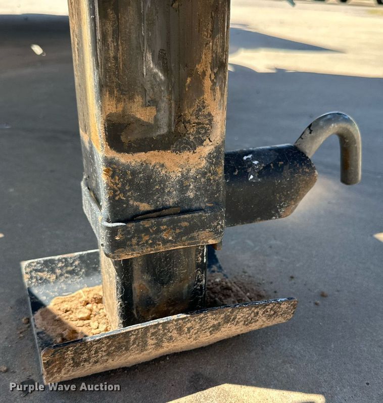 image for item DQ1392 2015 Mclaughlin VX30-500 vacuum excavator