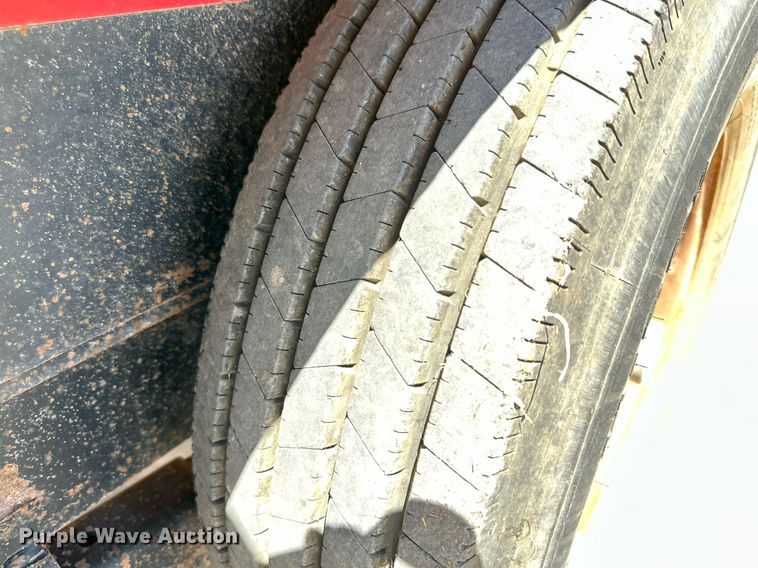 image for item DQ1392 2015 Mclaughlin VX30-500 vacuum excavator