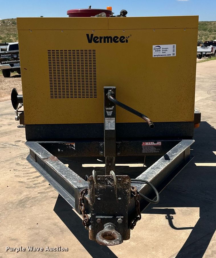 image for item DQ1393 2010 Vac-Tron LP 555DT vacuum excavator