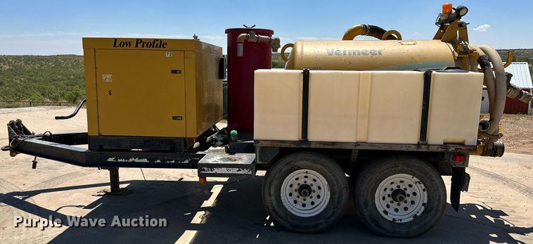 image for item DQ1393 2010 Vac-Tron LP 555DT vacuum excavator