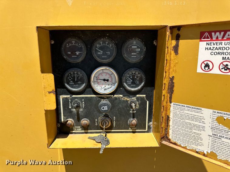 image for item DQ1393 2010 Vac-Tron LP 555DT vacuum excavator