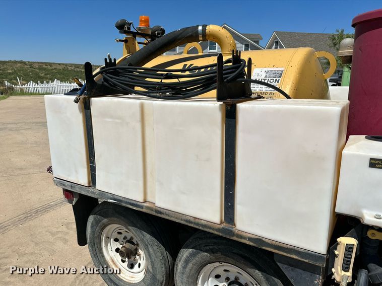 image for item DQ1393 2010 Vac-Tron LP 555DT vacuum excavator