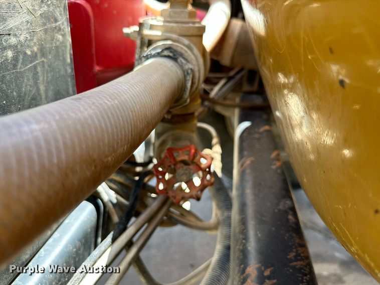 image for item DQ1393 2010 Vac-Tron LP 555DT vacuum excavator