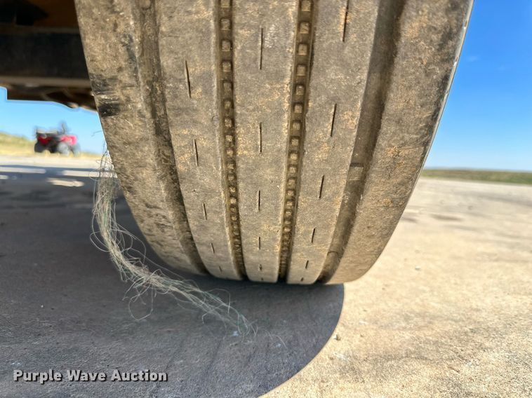 image for item DQ1393 2010 Vac-Tron LP 555DT vacuum excavator