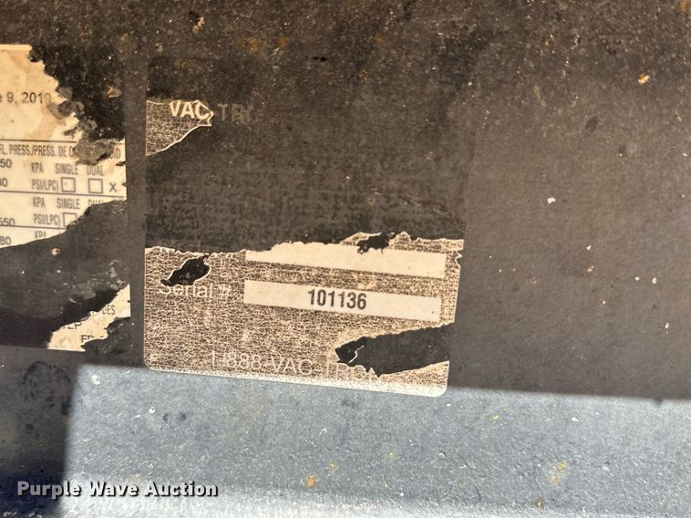 image for item DQ1393 2010 Vac-Tron LP 555DT vacuum excavator