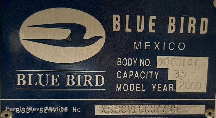 image for item DQ1398 1999 International 3800  school bus