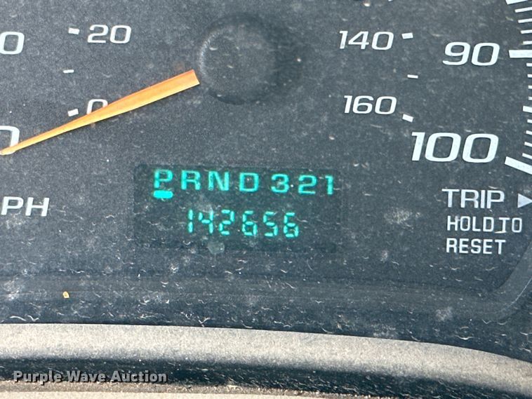 image for item DQ1399 2004 Chevrolet Express G3500  school bus