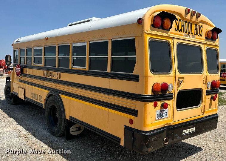 image for item DQ1400 2008 Blue Bird  school bus