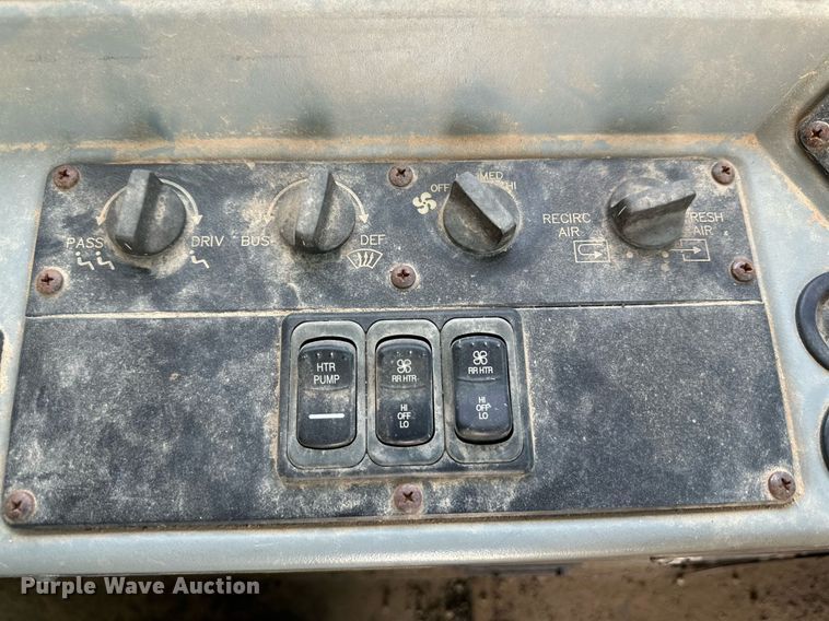 image for item DQ1400 2008 Blue Bird  school bus