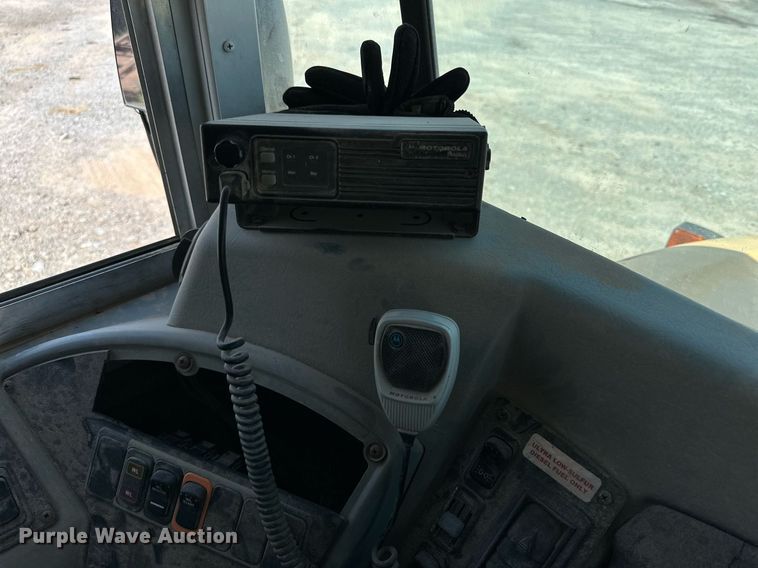 image for item DQ1400 2008 Blue Bird  school bus