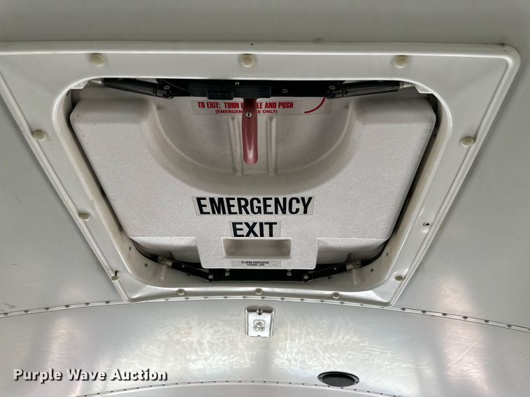 image for item DQ1400 2008 Blue Bird  school bus