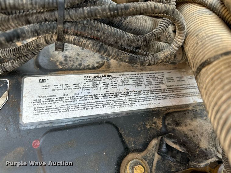 image for item DQ1400 2008 Blue Bird  school bus