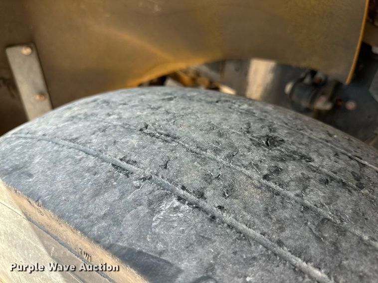 image for item DQ1400 2008 Blue Bird  school bus