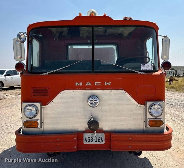 image for item DQ1404 1970 Mack CF-600  pumper fire truck