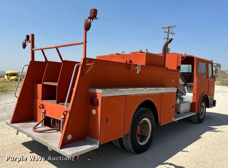 image for item DQ1404 1970 Mack CF-600  pumper fire truck