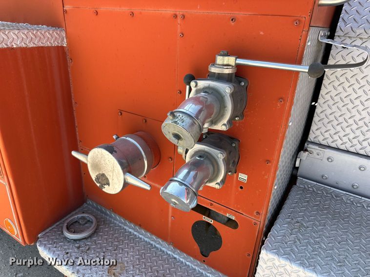 image for item DQ1404 1970 Mack CF-600  pumper fire truck