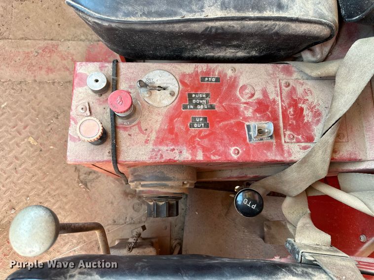 image for item DQ1404 1970 Mack CF-600  pumper fire truck