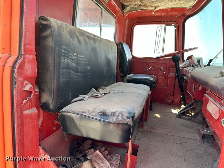 image for item DQ1404 1970 Mack CF-600  pumper fire truck