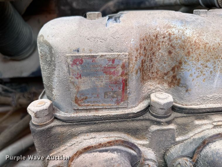 image for item DQ1404 1970 Mack CF-600  pumper fire truck