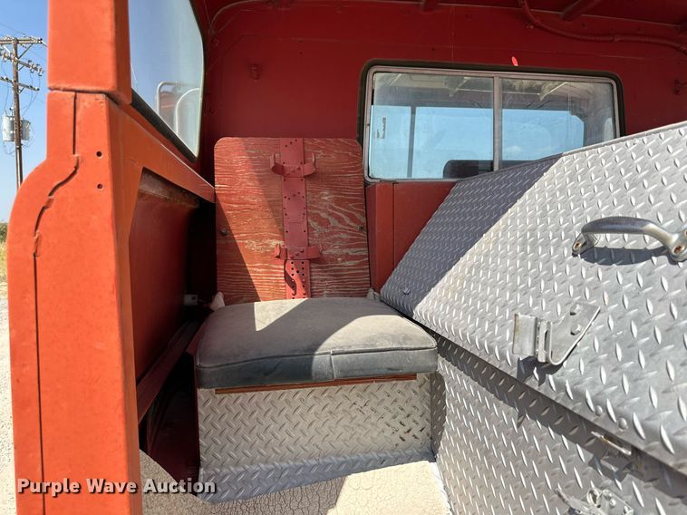 image for item DQ1404 1970 Mack CF-600  pumper fire truck