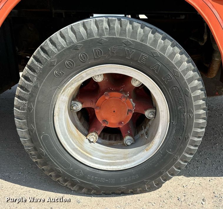 image for item DQ1404 1970 Mack CF-600  pumper fire truck