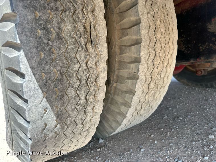 image for item DQ1404 1970 Mack CF-600  pumper fire truck