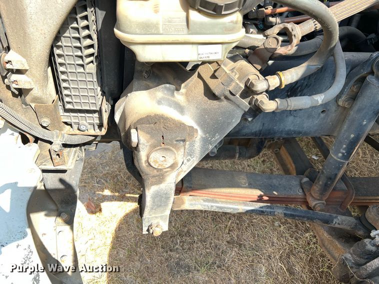 image for item DQ2176 2006 Freightliner Business Class M2  flatbed truck