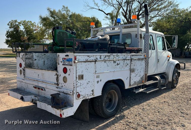 image for item DQ2197 1995 International 4700  utility / service truck