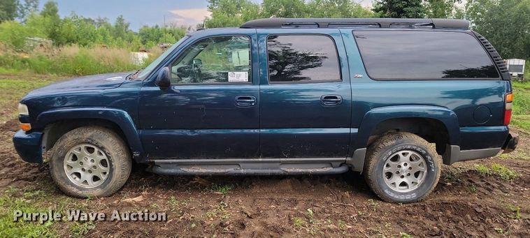 image for item DQ7509 2005 Chevrolet Suburban  SUV