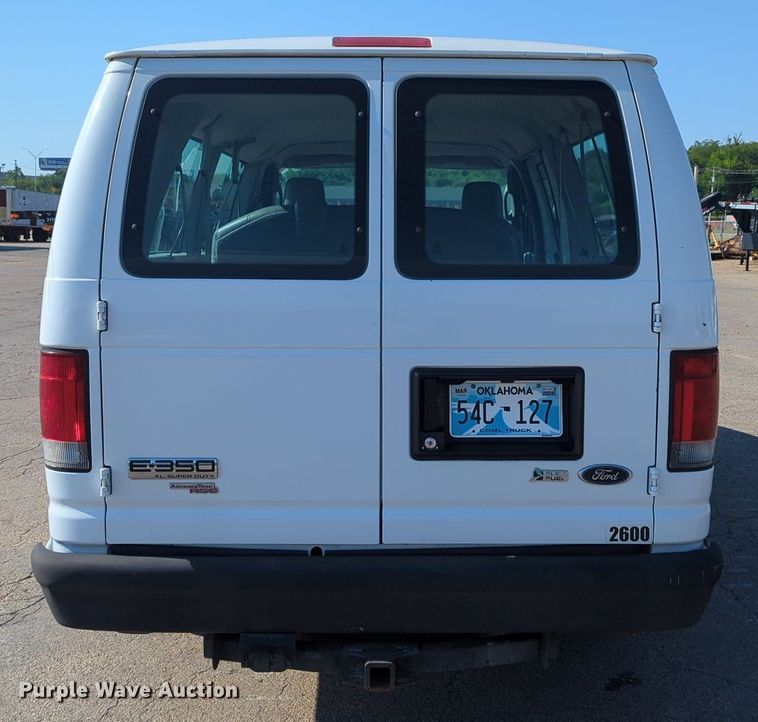 image for item DR6981 2012 Ford E350 Super Duty XL  van