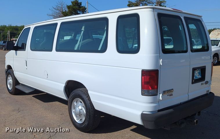 image for item DR6981 2012 Ford E350 Super Duty XL  van
