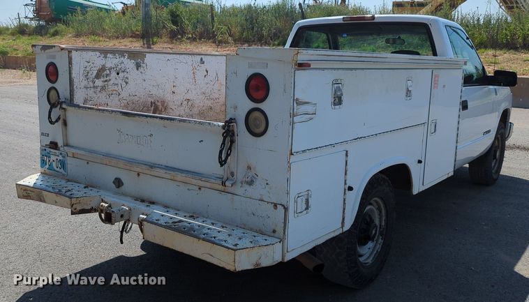 image for item DR6993 1998  Chevrolet C2500  utility bed pickup truck