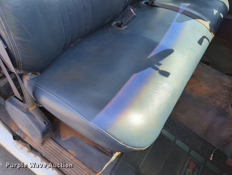 image for item DR6993 1998  Chevrolet C2500  utility bed pickup truck